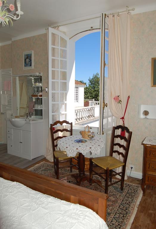 Hotel La Maison D'Antan Arzacq-Arraziguet Zimmer foto